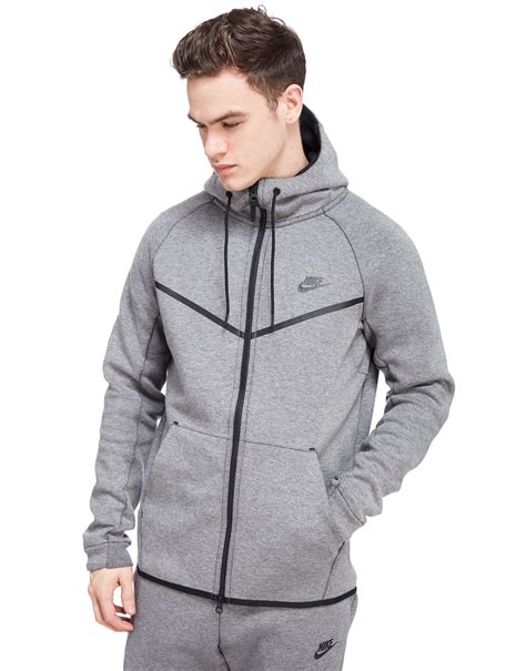 nike tech fleece mens